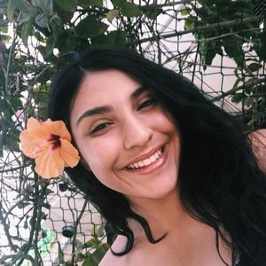 Meet your Posher, Emilee